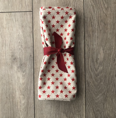Linen and Red Stars 100% Fabric Napkin Set 