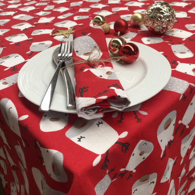 Red Rudolph Reindeer Heads Festive Christmas Fabric Tablecloth