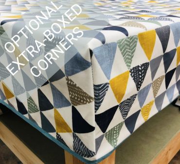 Oilcloth or PVC Vinyl Boxed Corners with Bias Binding Hemmed Edging