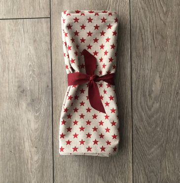 Linen and Red Stars 100% Fabric Napkin Set