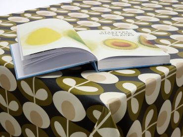 Orla Kiely Oval Flower Seagrass Floral Oilcloth Wipe Clean Tablecloth