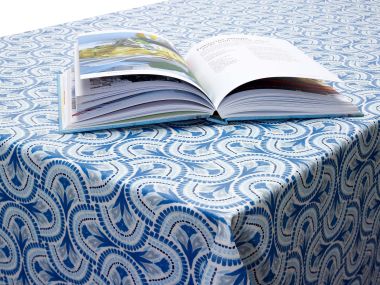 China Blue Mosaic Roses Floral Wipe Clean Matte Oilcloth WITH BIAS-BINDING HEMMED EDGING Tablecloth