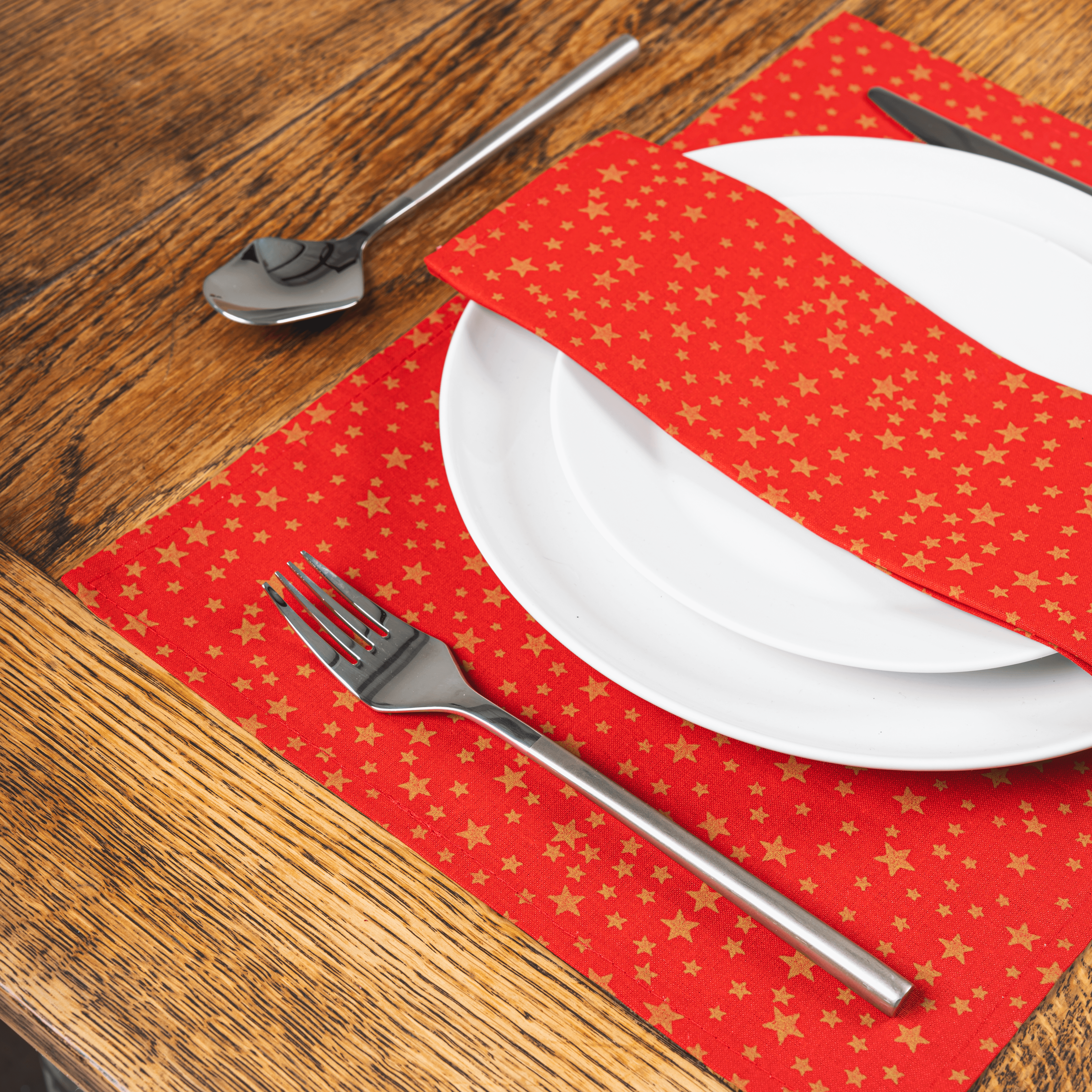 Red and Gold Christmas Stars 100% Cotton Fabric Placemat 