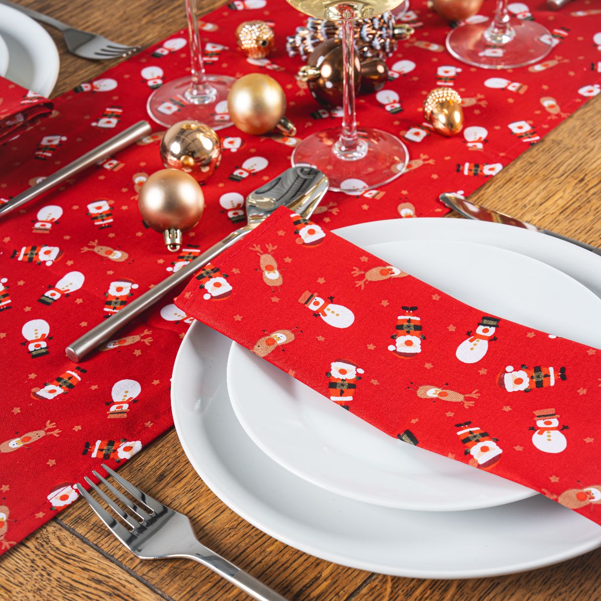 Red Santa Snowmen & Reindeer 100% Cotton Fabric Napkin