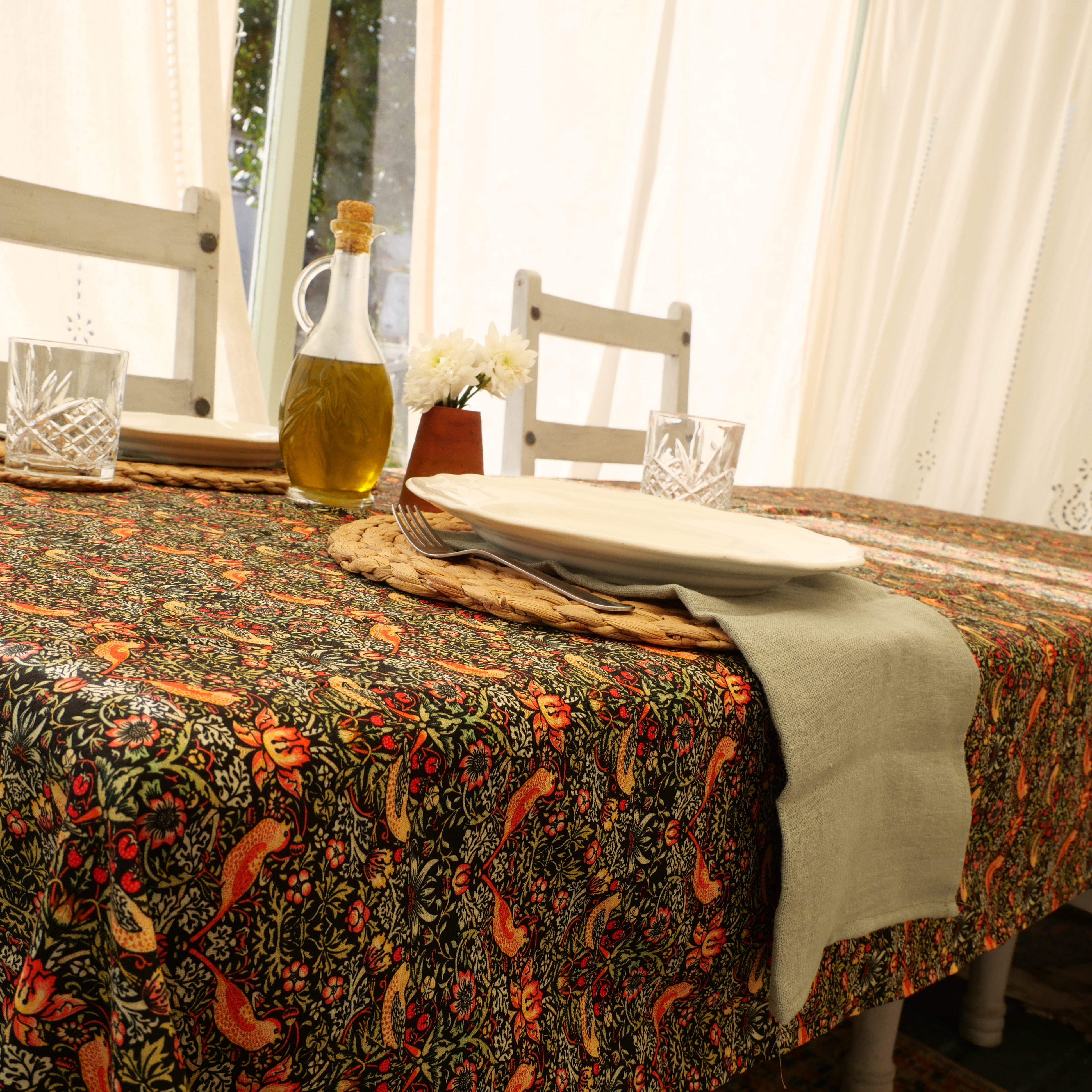 William Morris Strawberry Thief Noir/Black 100% Cotton Lightweight Fabric Tablecloth